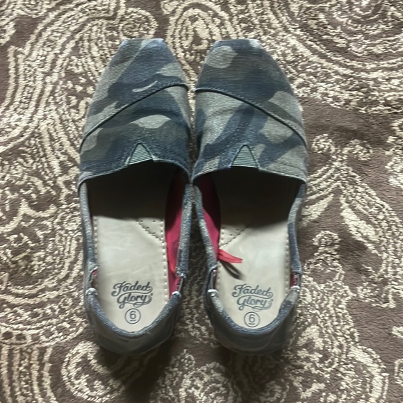 Camouflage slip on shoes - Picture 1 of 6